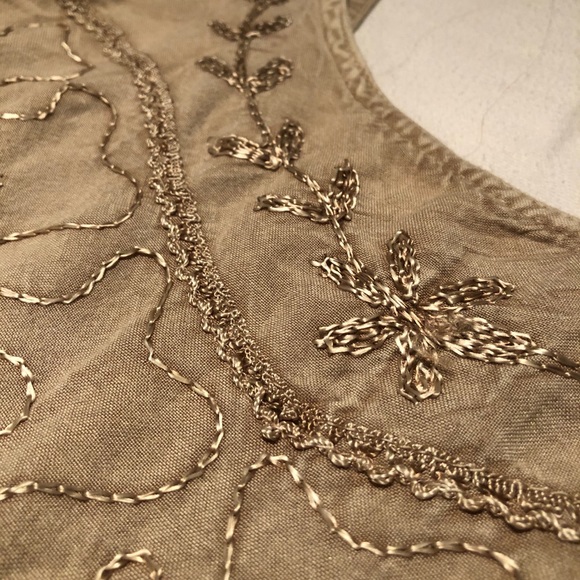 Two Bohemian Summer Crop Tops - Picture 11 of 16